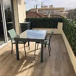 Agencia 2 Pieces Lumineux Terrasse * Канны