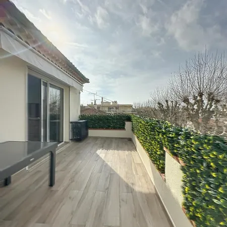 Agencia 2 Pieces Lumineux Terrasse